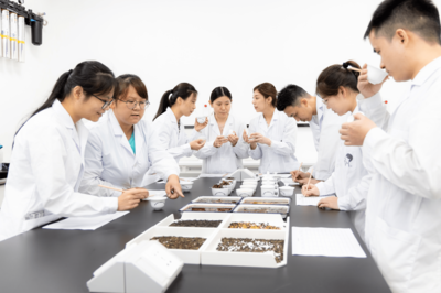 喜茶創建行業首個食品營養與科學研究中心 以科技為引擎，驅動新茶飲靈感與品質革新